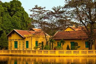 Presidential-palace-hanoi-vietnam-2